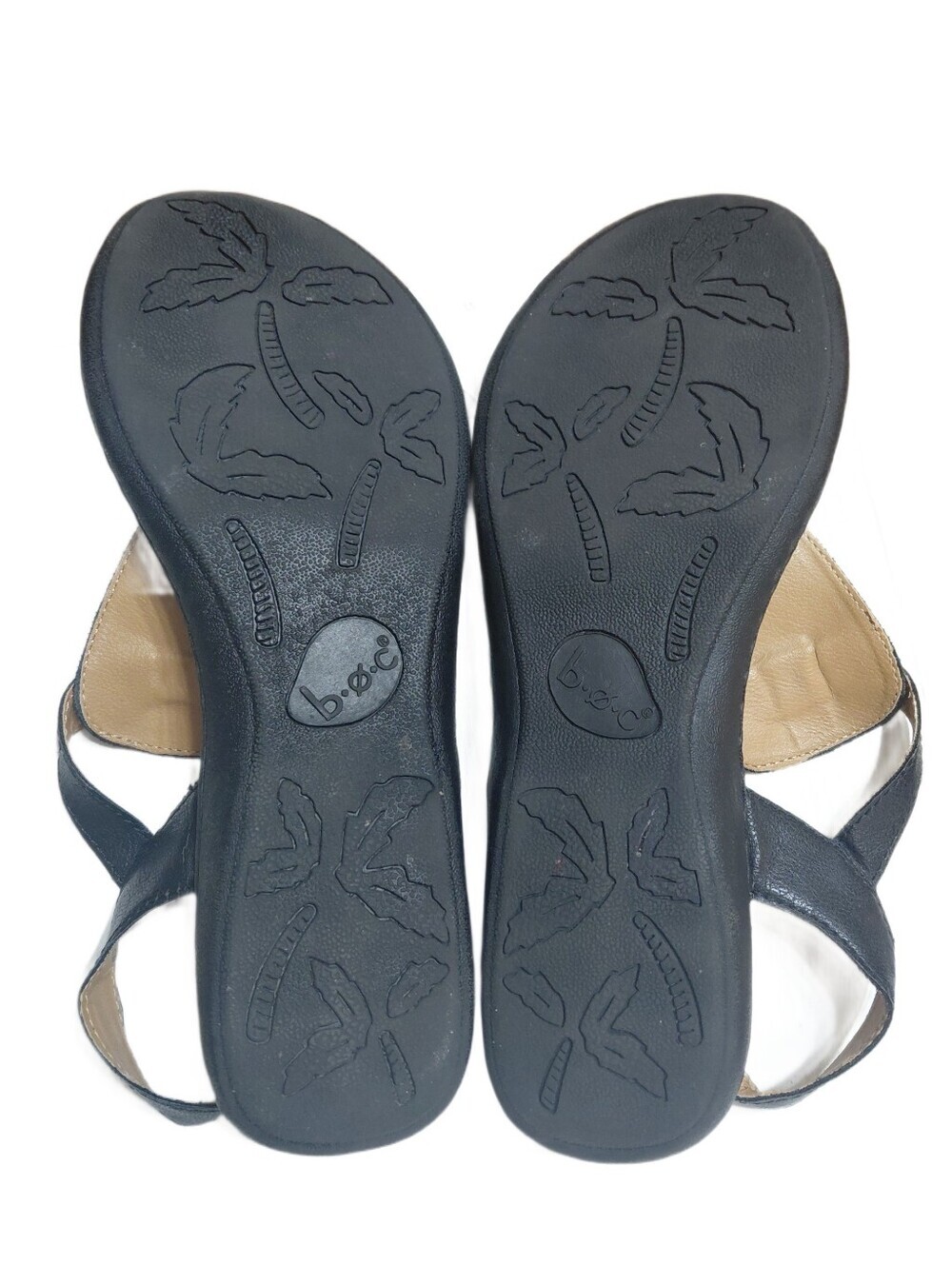 b.o.c Black Leather T-Strap Sandals Women's Size 8 Thong Ankle Strap Sandals - Picture 7 of 9